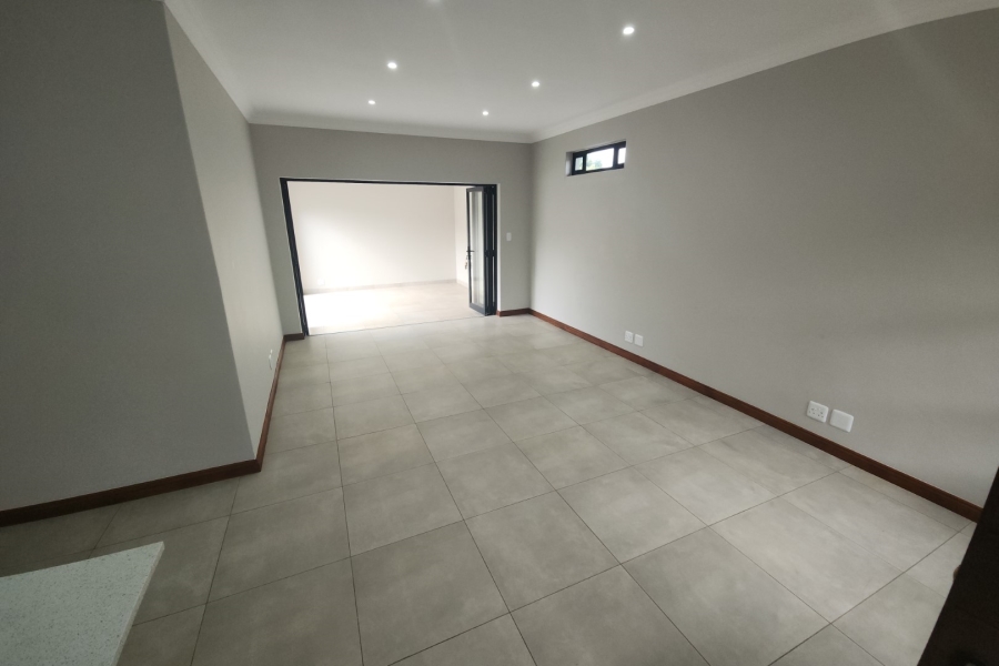 12 Bedroom Property for Sale in Waverley Gauteng