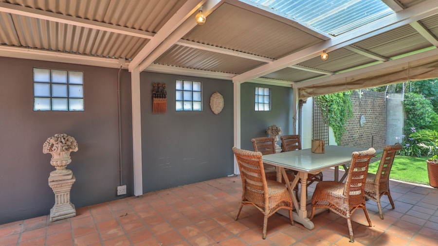 2 Bedroom Property for Sale in Parkhurst Gauteng