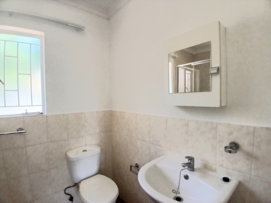 2 Bedroom Property for Sale in Greenstone Hill Gauteng