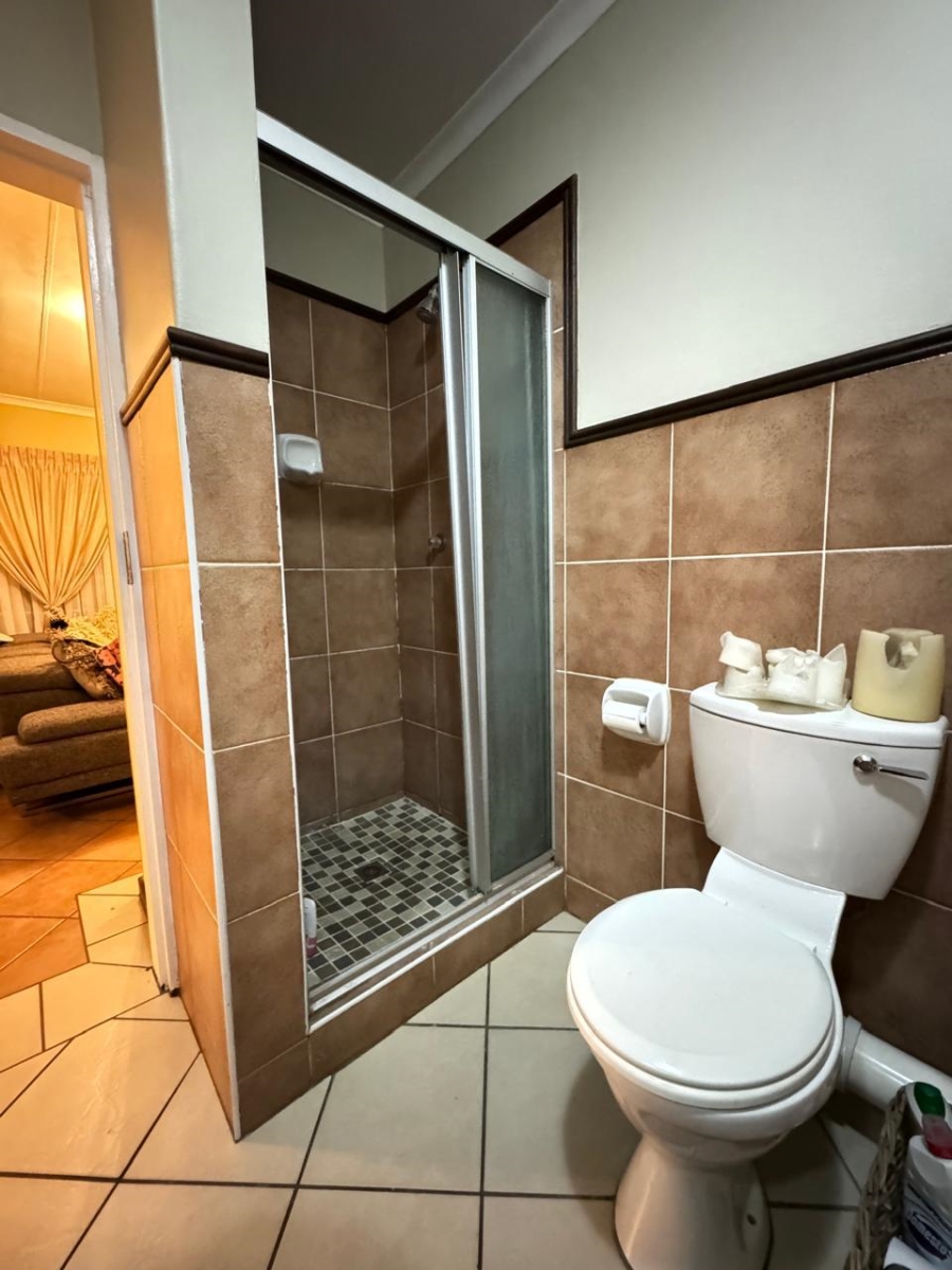 2 Bedroom Property for Sale in Mooikloof Ridge Gauteng