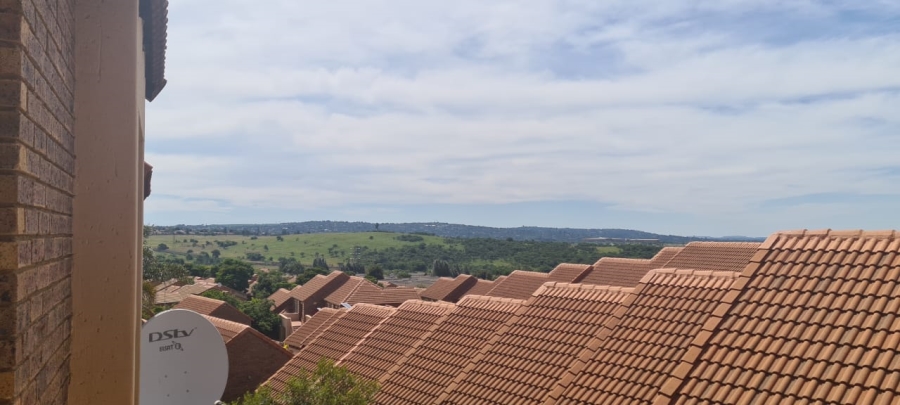 2 Bedroom Property for Sale in Mooikloof Ridge Gauteng