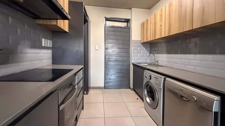 To Let 2 Bedroom Property for Rent in Fairland Gauteng