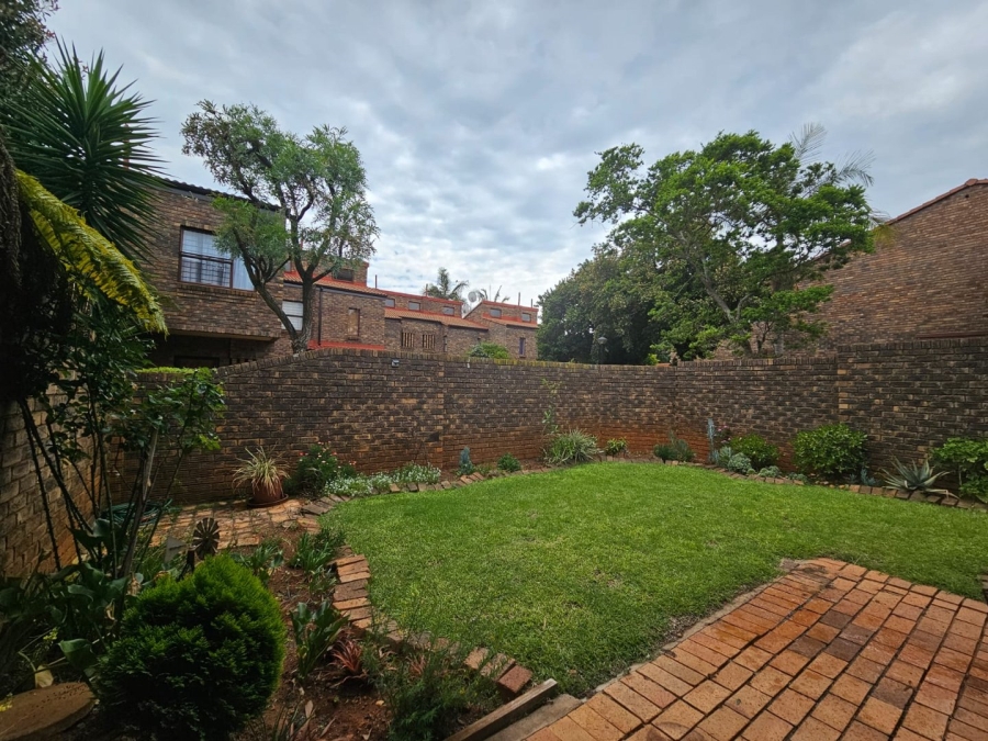 2 Bedroom Property for Sale in Weavind Park Gauteng