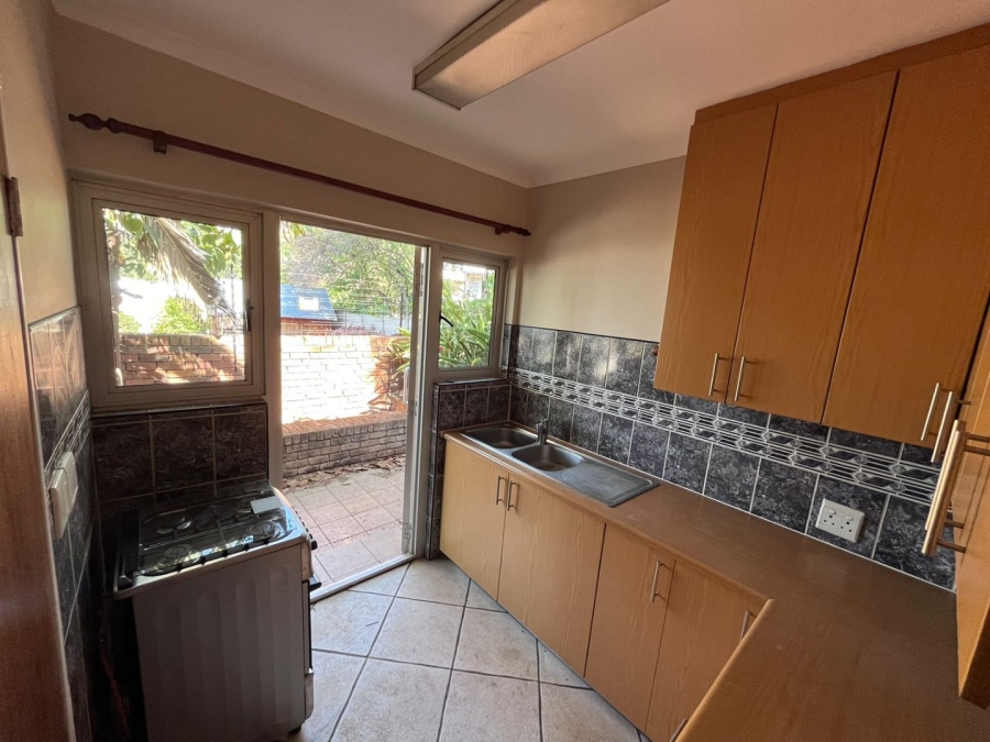 To Let 1 Bedroom Property for Rent in Weltevreden Park Gauteng