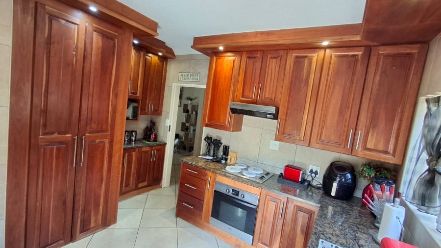 3 Bedroom Property for Sale in Wonderboom Gauteng