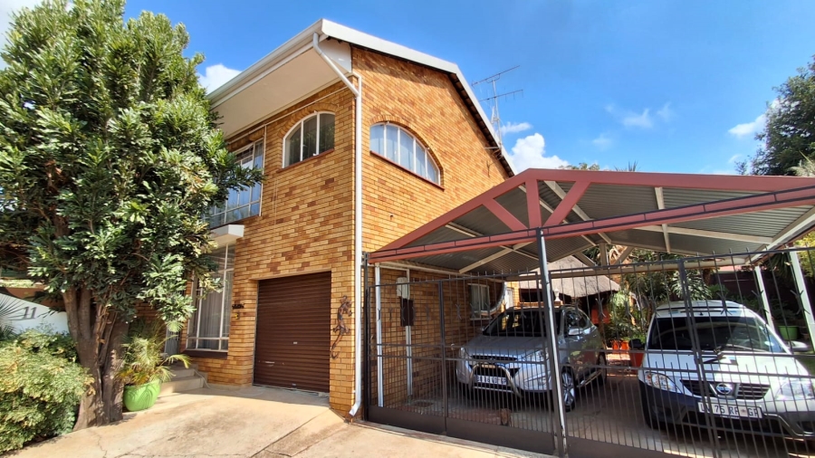 3 Bedroom Property for Sale in Wonderboom Gauteng