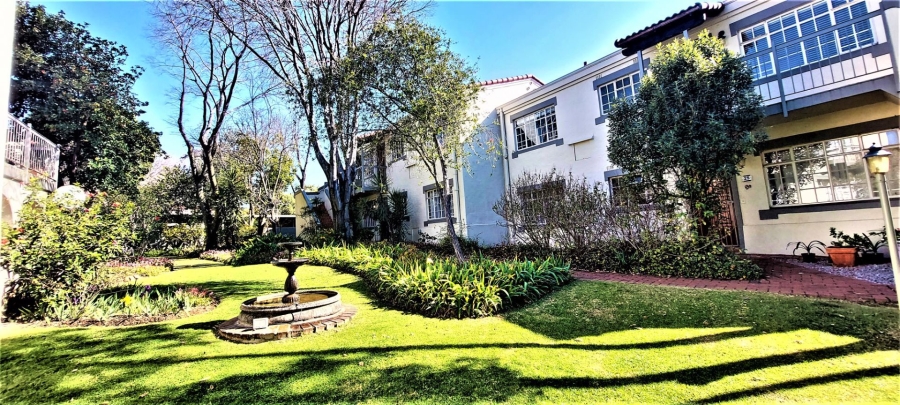 2 Bedroom Property for Sale in Bryanston Gauteng