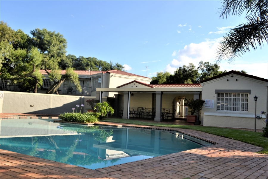 2 Bedroom Property for Sale in Bryanston Gauteng