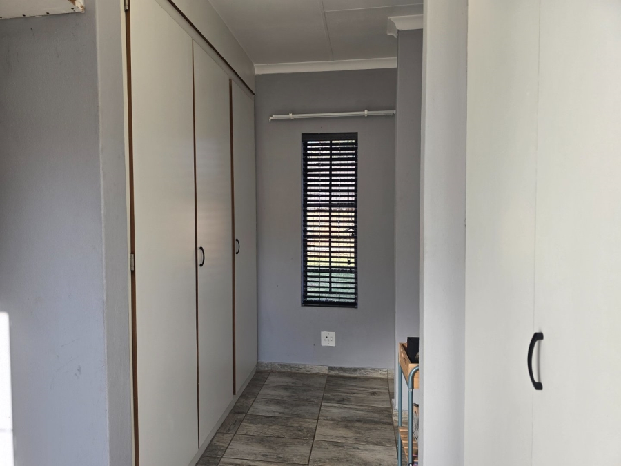 4 Bedroom Property for Sale in Doornpoort Gauteng