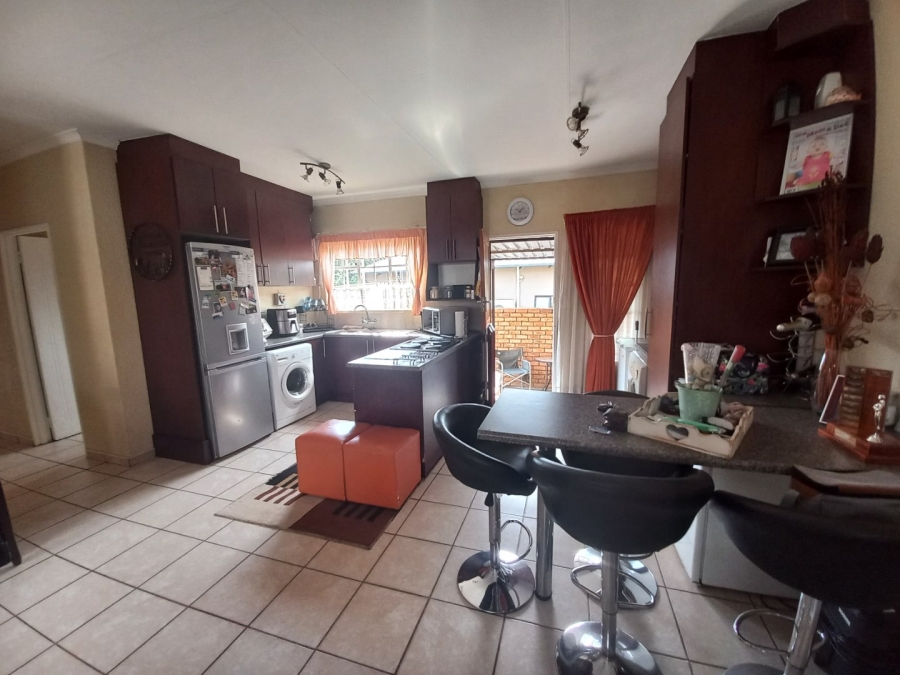 3 Bedroom Property for Sale in Jordaan Park Gauteng