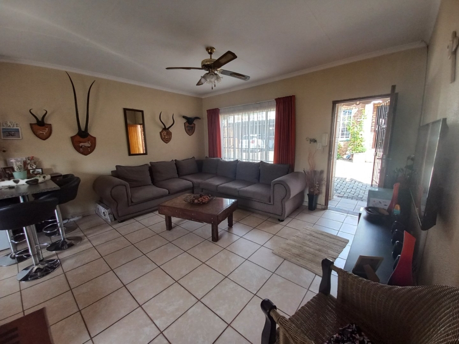 3 Bedroom Property for Sale in Jordaan Park Gauteng