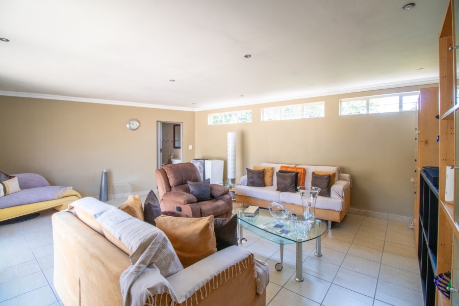 3 Bedroom Property for Sale in Hurlyvale Gauteng