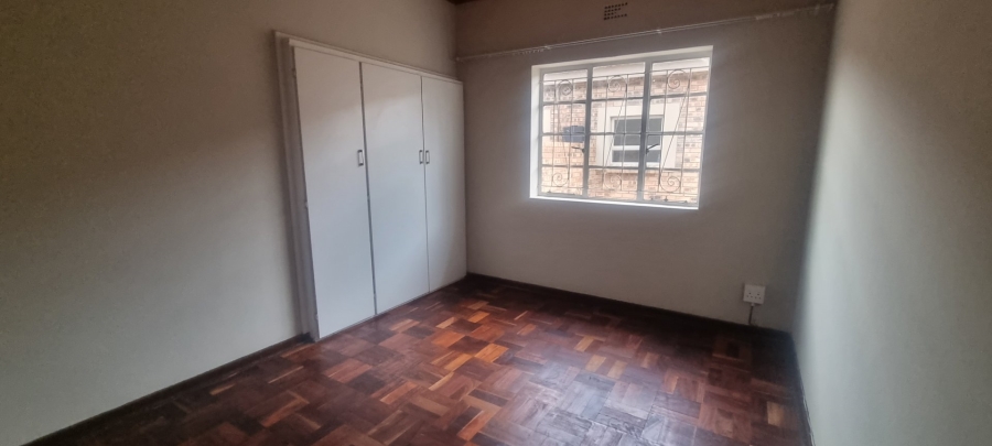 To Let 3 Bedroom Property for Rent in Robertsham Gauteng