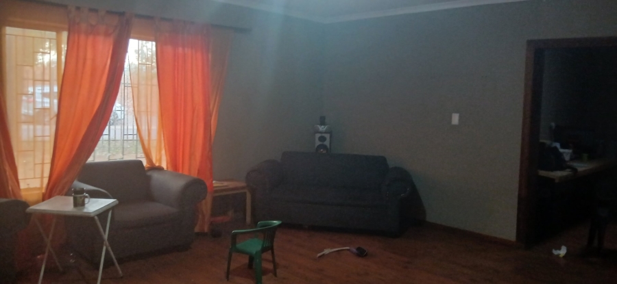 To Let 5 Bedroom Property for Rent in Heuweloord Gauteng