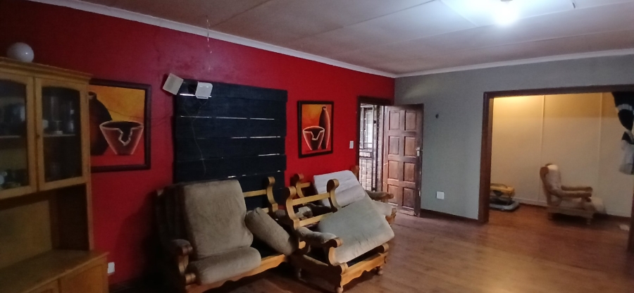 To Let 5 Bedroom Property for Rent in Heuweloord Gauteng