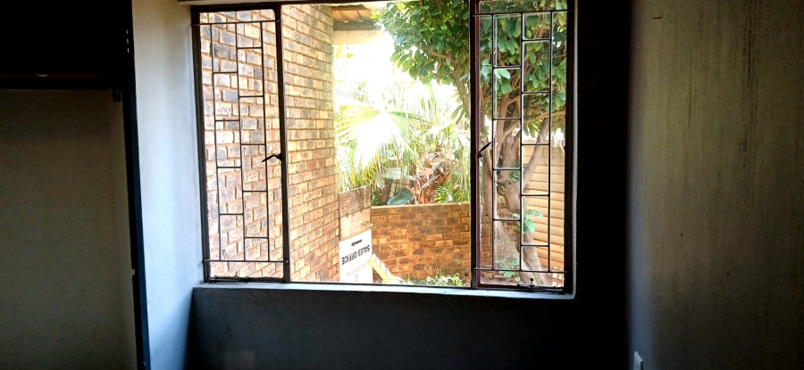 To Let 5 Bedroom Property for Rent in Heuweloord Gauteng