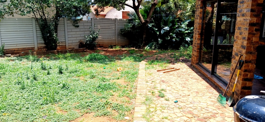 To Let 5 Bedroom Property for Rent in Heuweloord Gauteng