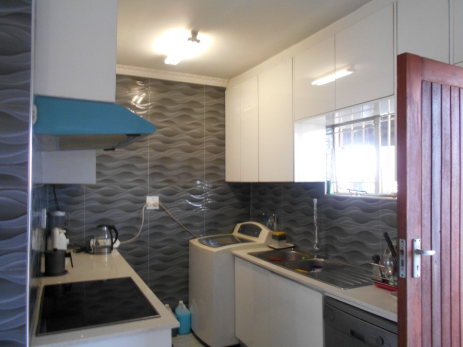 3 Bedroom Property for Sale in Marlboro Gardens Gauteng