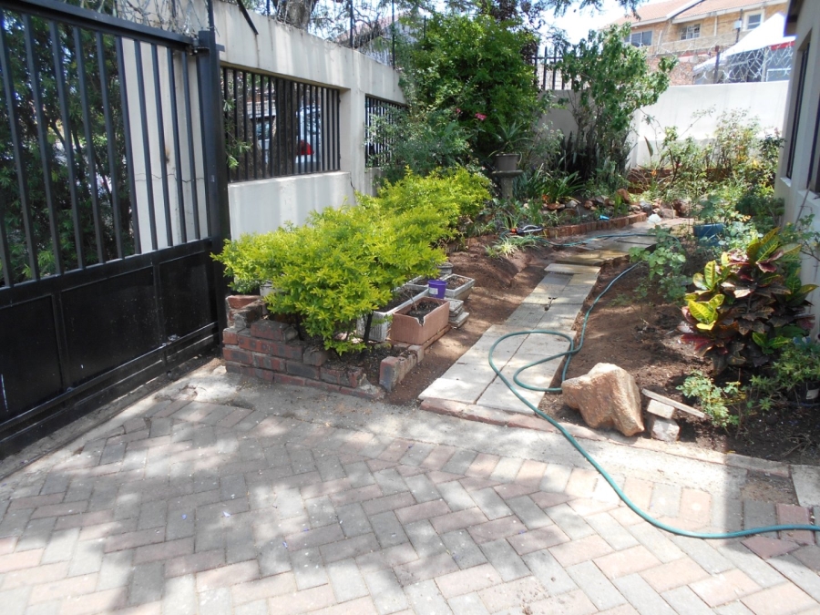 3 Bedroom Property for Sale in Marlboro Gardens Gauteng