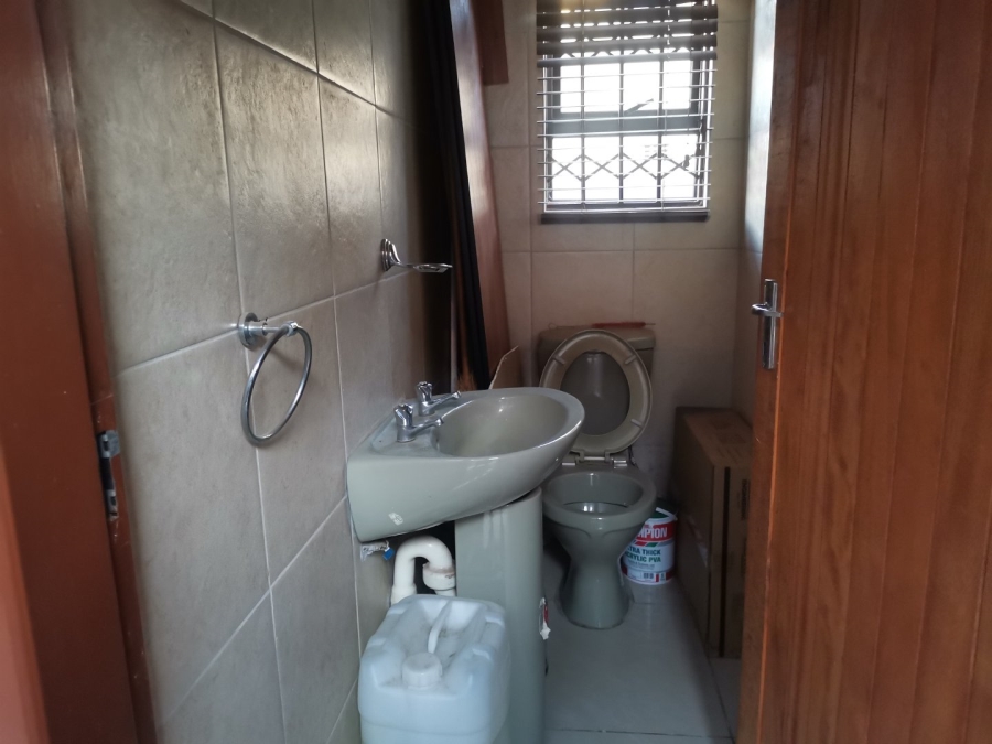 7 Bedroom Property for Sale in Soshanguve G Gauteng