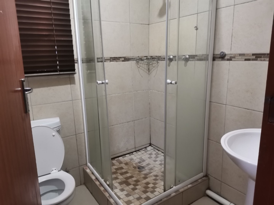 7 Bedroom Property for Sale in Soshanguve G Gauteng