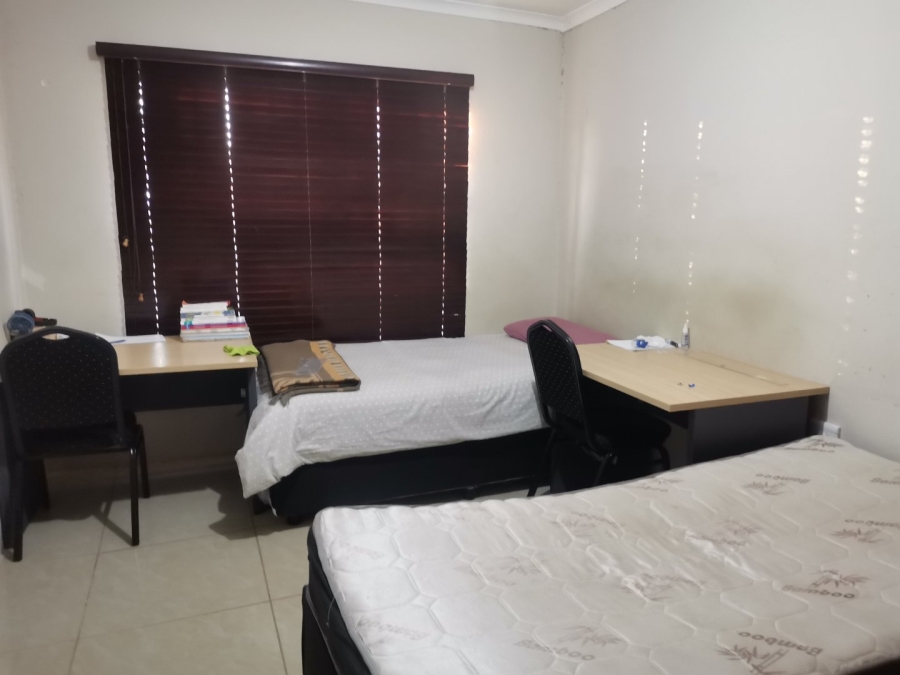 7 Bedroom Property for Sale in Soshanguve G Gauteng