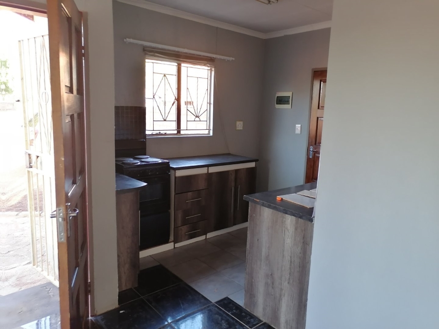 To Let 2 Bedroom Property for Rent in Soshanguve B Gauteng