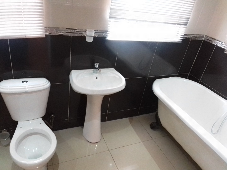 To Let 3 Bedroom Property for Rent in Soshanguve F Gauteng