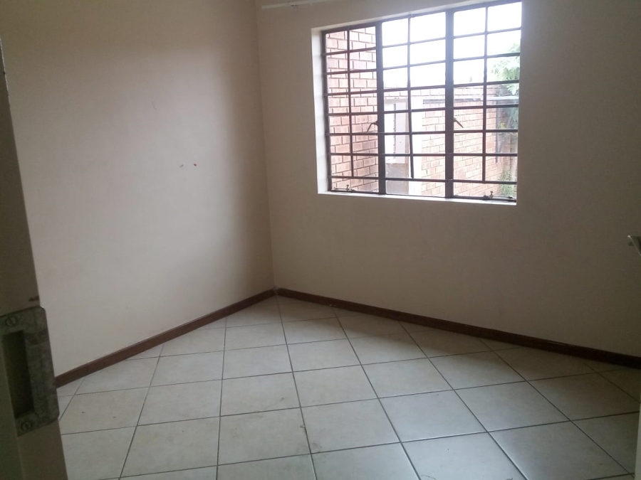 To Let 3 Bedroom Property for Rent in Noordwyk Gauteng