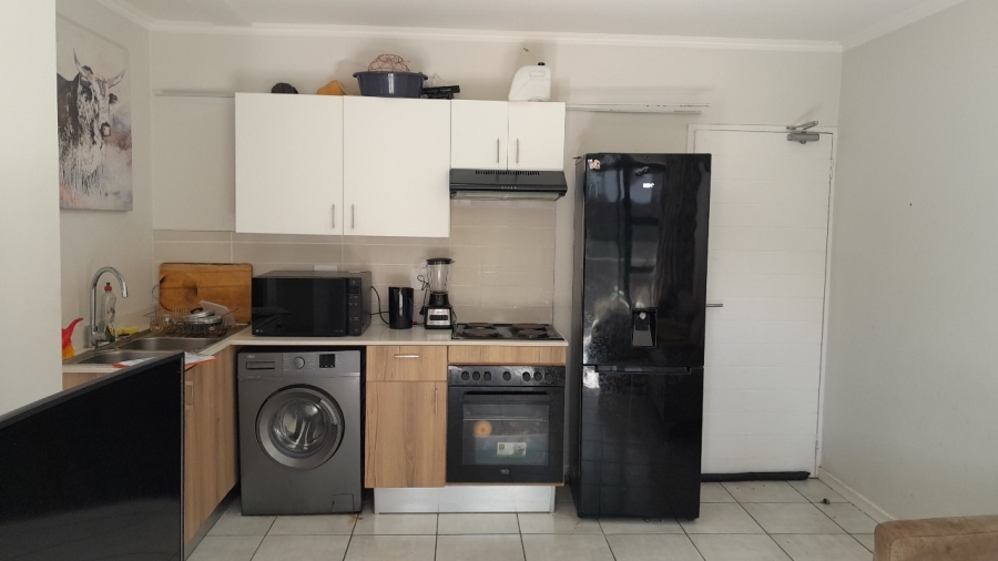 2 Bedroom Property for Sale in Lilianton Gauteng