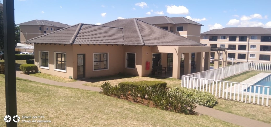 2 Bedroom Property for Sale in Lilianton Gauteng