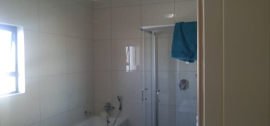 2 Bedroom Property for Sale in Lilianton Gauteng