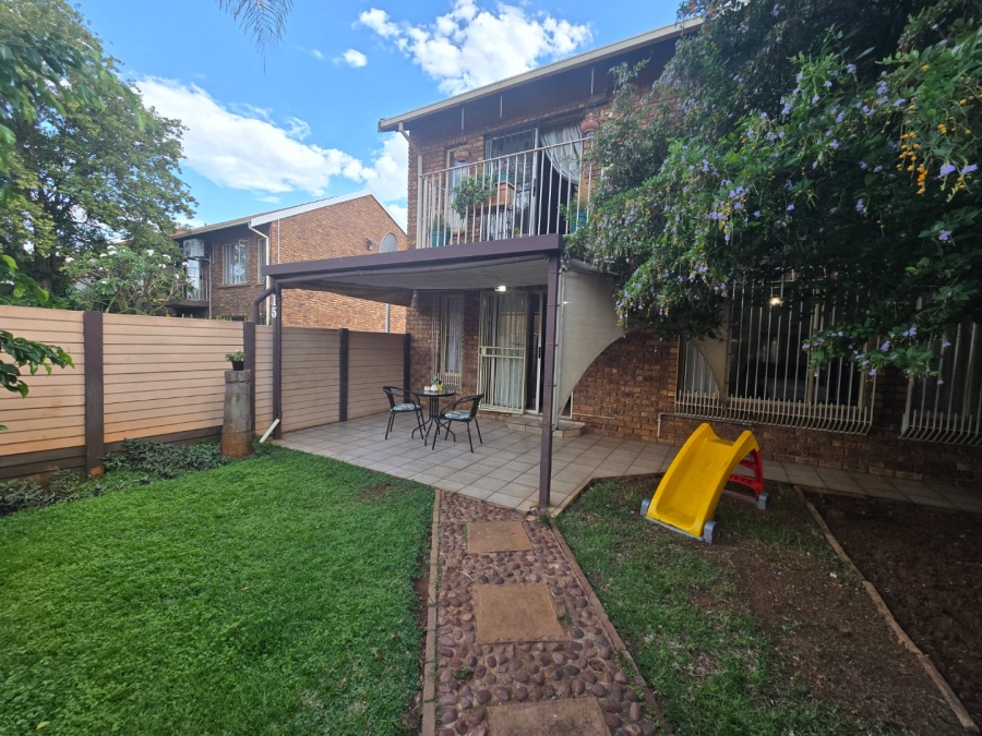 2 Bedroom Property for Sale in Doornpoort Gauteng