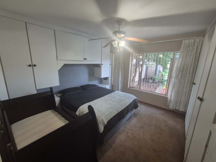 2 Bedroom Property for Sale in Doornpoort Gauteng