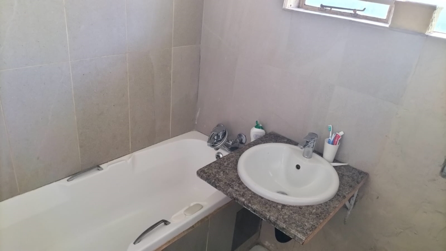 3 Bedroom Property for Sale in Hesteapark Gauteng