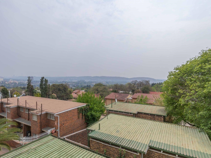 2 Bedroom Property for Sale in Bedfordview Gauteng