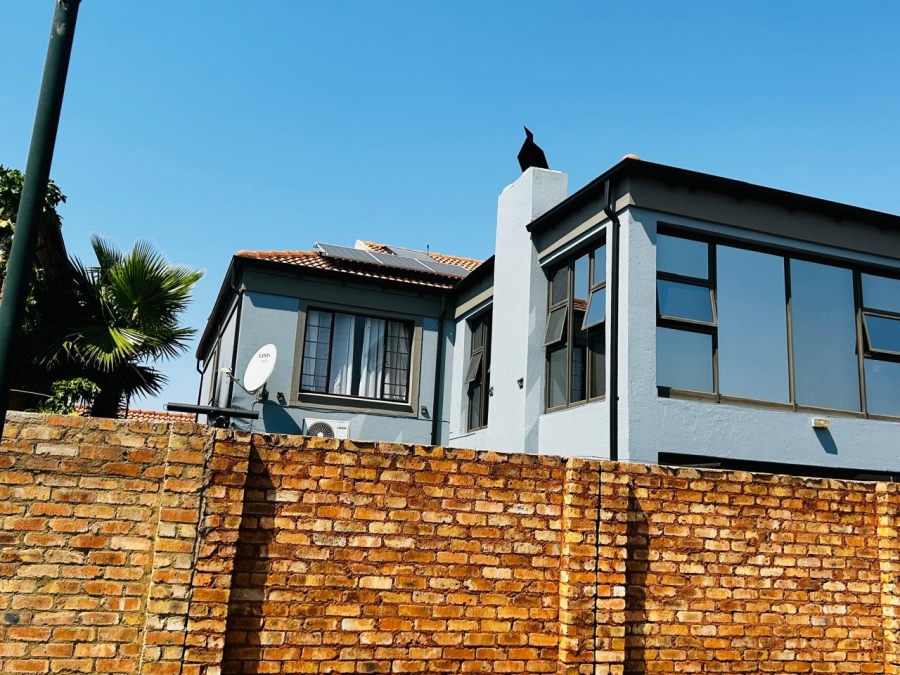 4 Bedroom Property for Sale in Theresa Park Gauteng