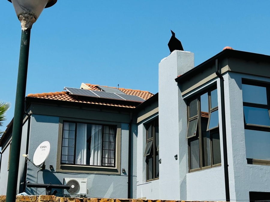 4 Bedroom Property for Sale in Theresa Park Gauteng