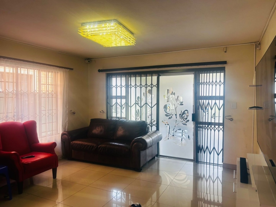 4 Bedroom Property for Sale in Theresa Park Gauteng