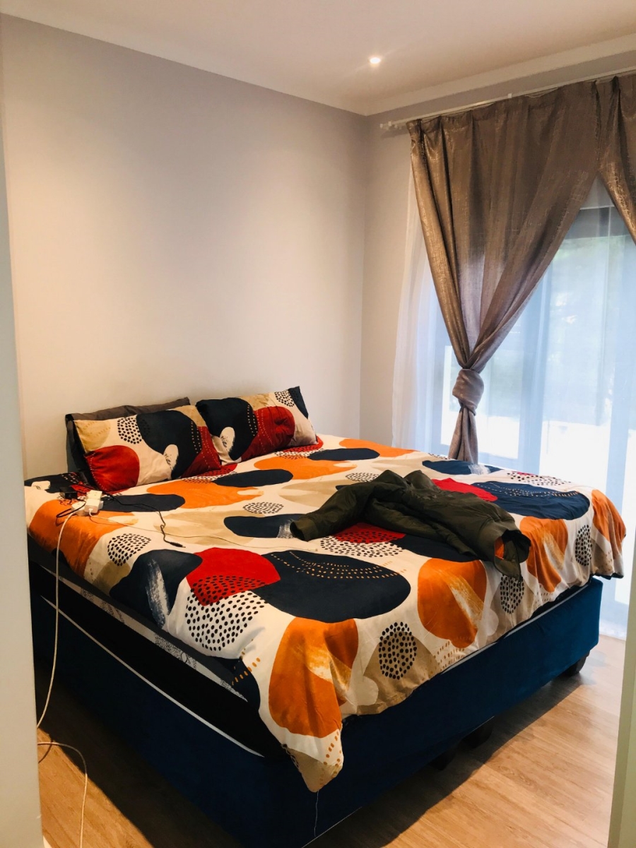 To Let 2 Bedroom Property for Rent in Rosebank Gauteng