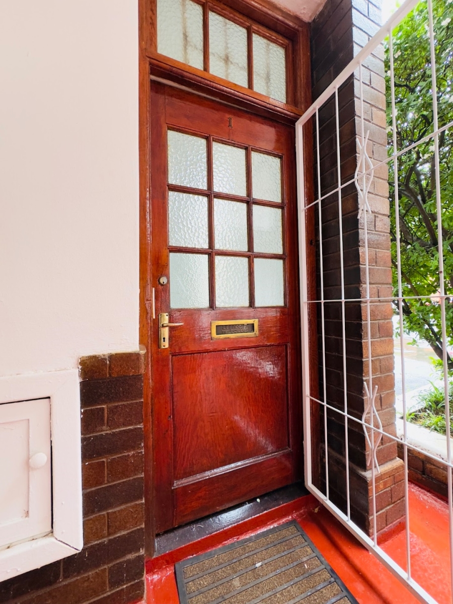 To Let 1 Bedroom Property for Rent in Auckland Park Gauteng