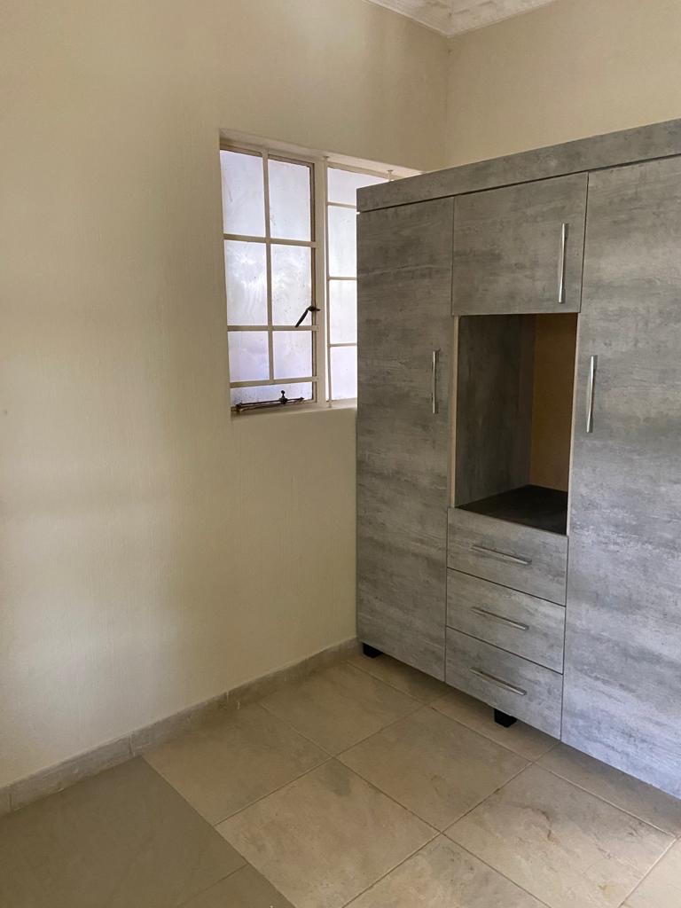 To Let 2 Bedroom Property for Rent in Rooihuiskraal Gauteng