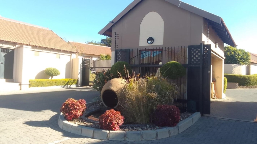 3 Bedroom Property for Sale in Carlswald Gauteng