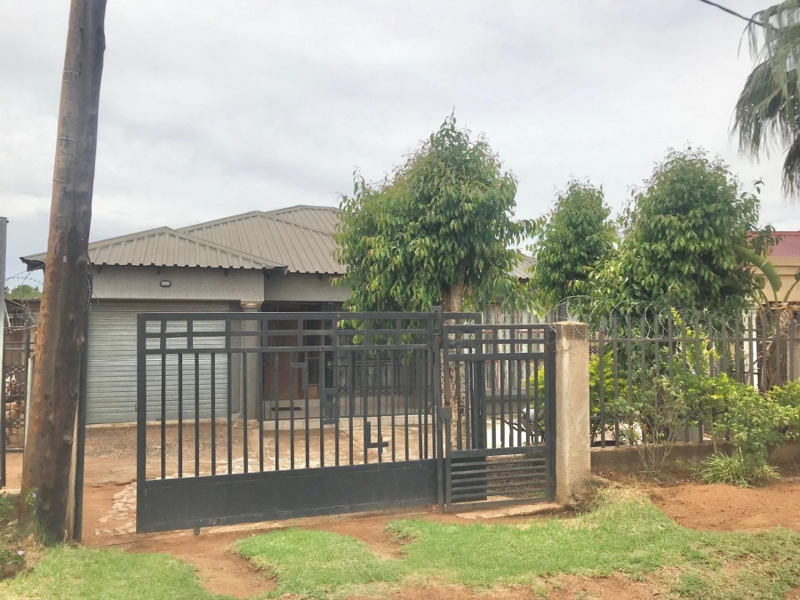 3 Bedroom Property for Sale in Soshanguve P Gauteng