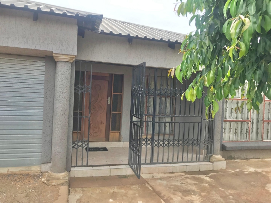 3 Bedroom Property for Sale in Soshanguve P Gauteng