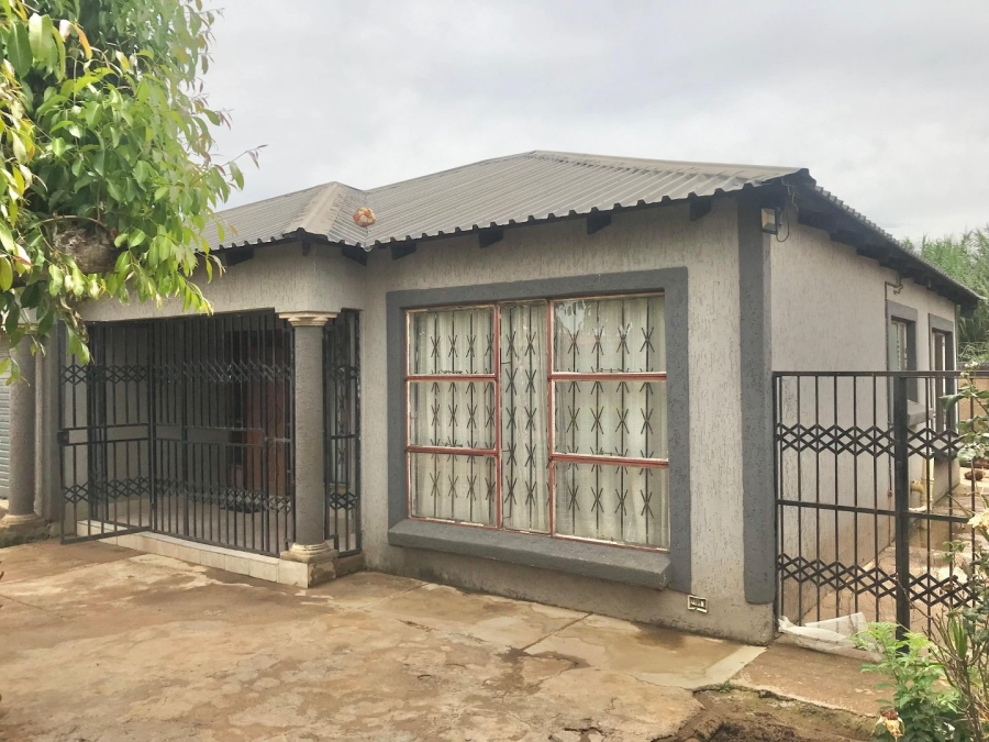 3 Bedroom Property for Sale in Soshanguve P Gauteng