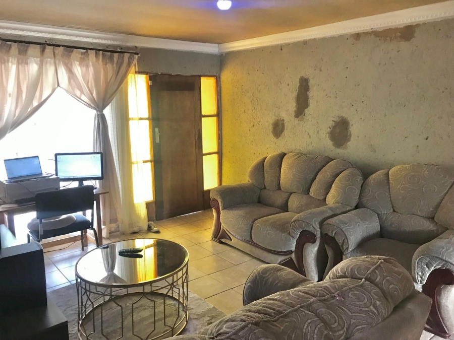 3 Bedroom Property for Sale in Soshanguve P Gauteng