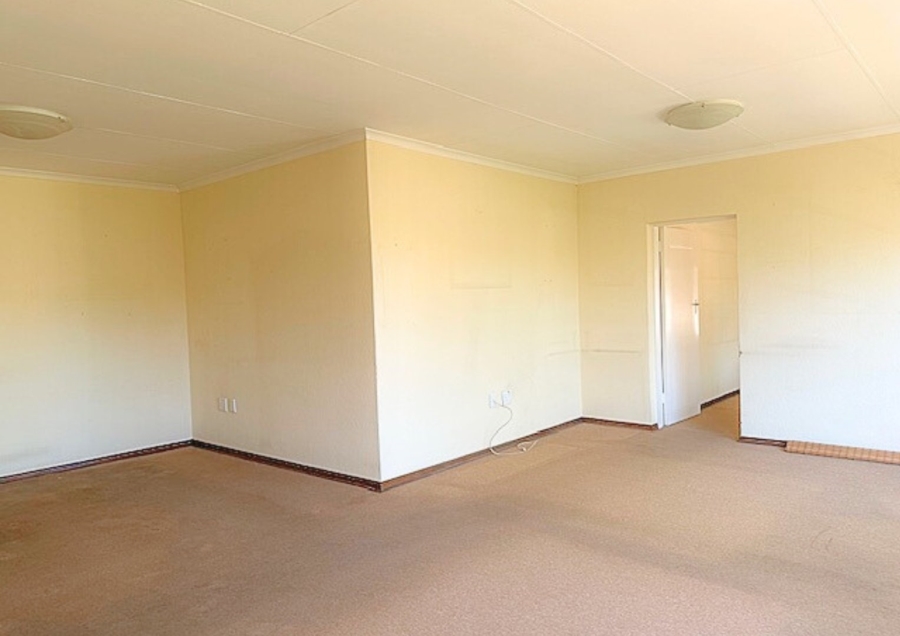 2 Bedroom Property for Sale in Wilgeheuwel Gauteng