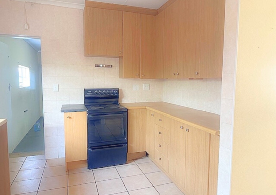 2 Bedroom Property for Sale in Wilgeheuwel Gauteng