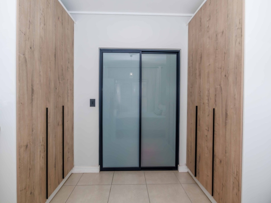 1 Bedroom Property for Sale in Linbro Park Gauteng